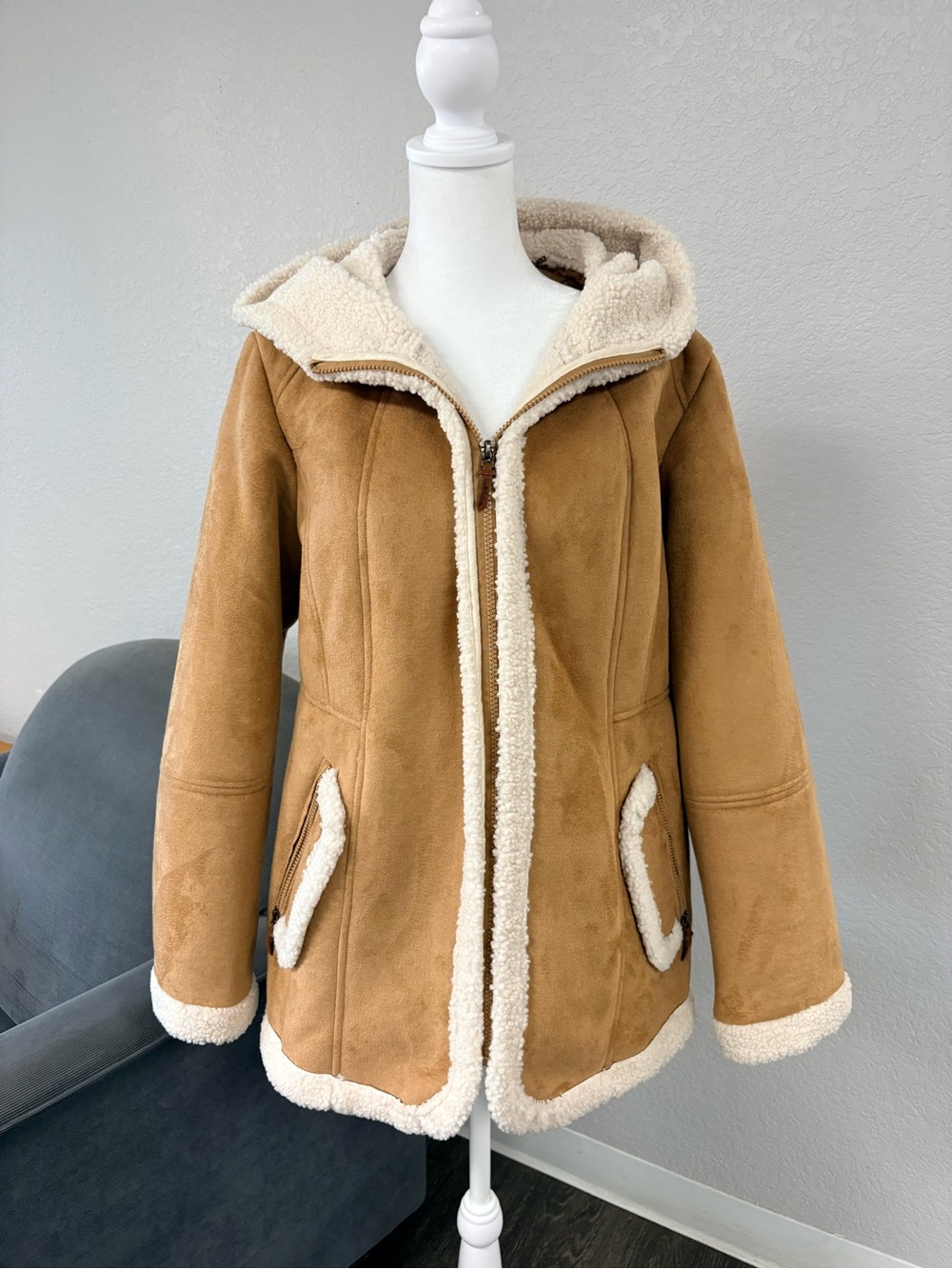 Koolaburra Tan Faux Suede Hooded Teddy Jacket with Cream Shearling. Size M